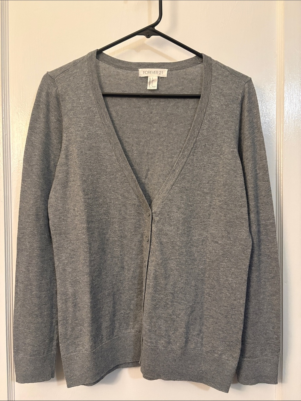 Forever 21 Gray V-Neck Button Cardigan Small